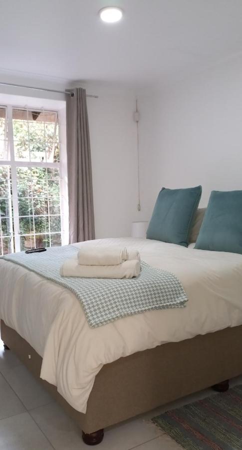 Country Lane Guesthouse 호윅 외부 사진