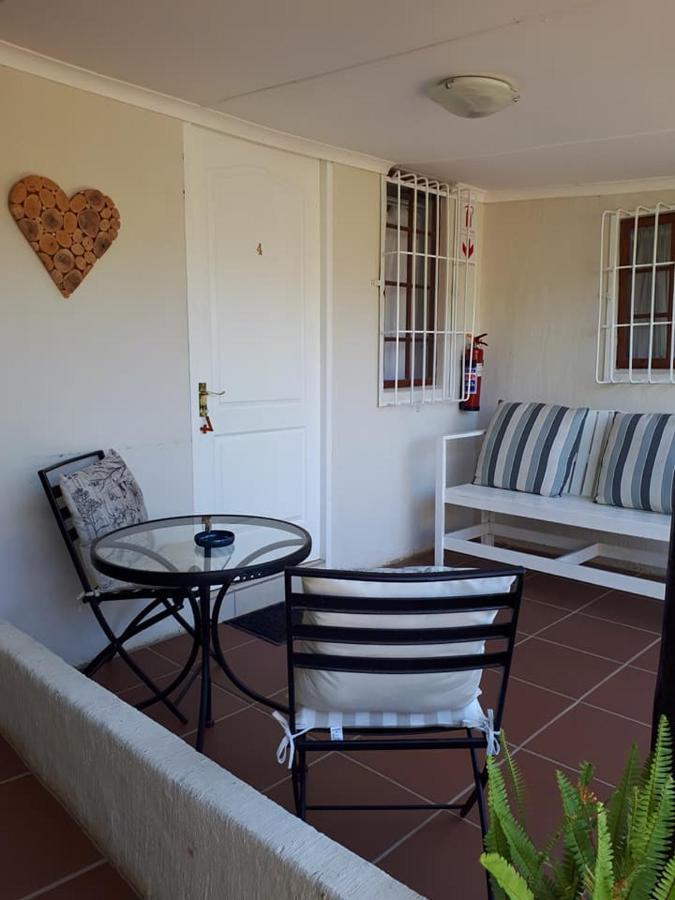 Country Lane Guesthouse 호윅 외부 사진