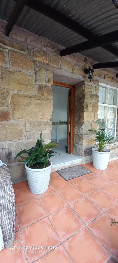 Country Lane Guesthouse 호윅 외부 사진