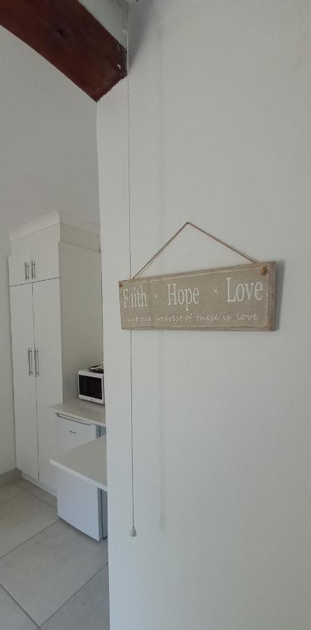 Country Lane Guesthouse 호윅 외부 사진