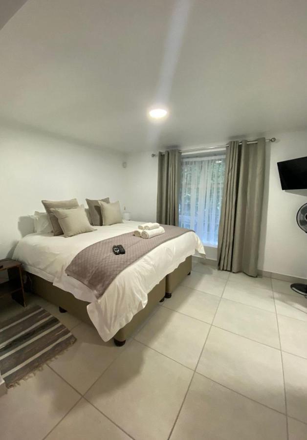 Country Lane Guesthouse 호윅 외부 사진
