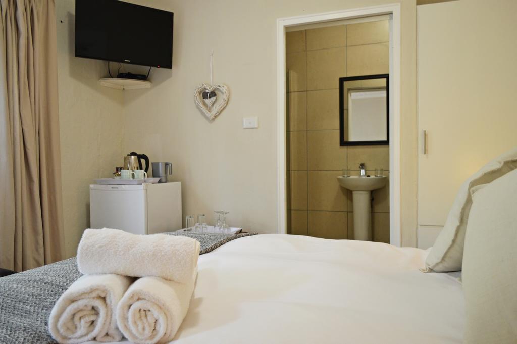 Country Lane Guesthouse 호윅 외부 사진