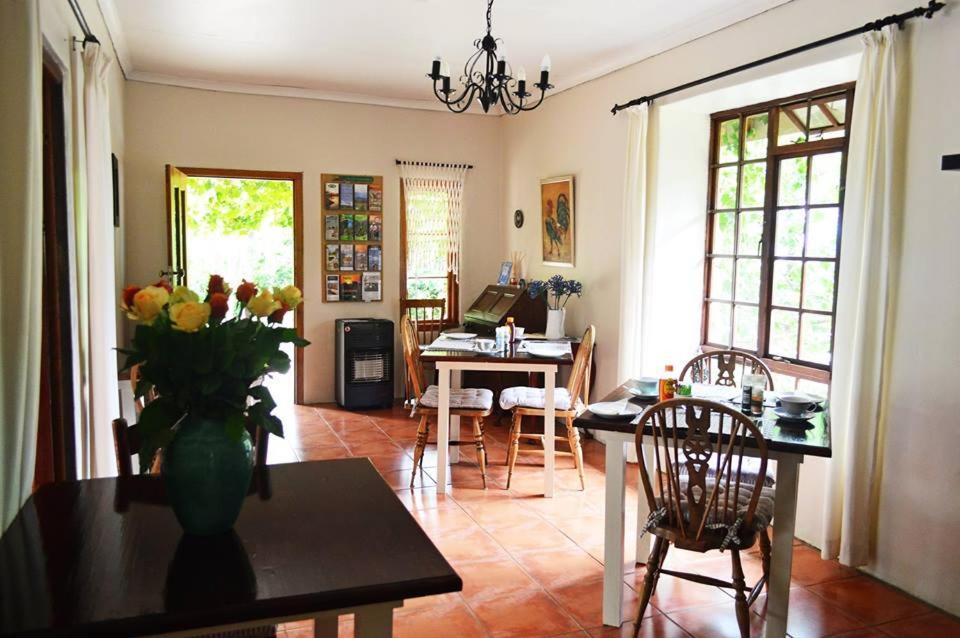 Country Lane Guesthouse 호윅 외부 사진